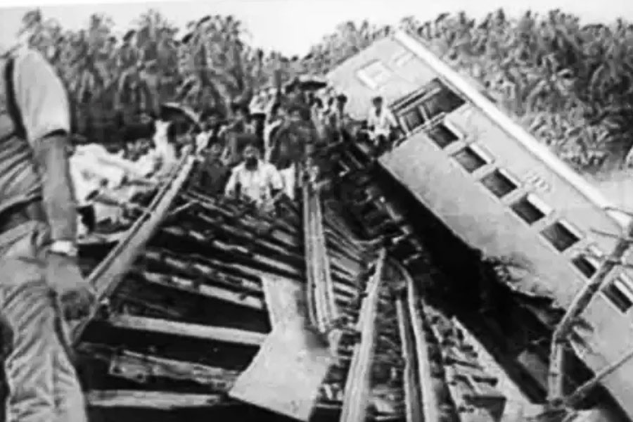 Bihar train tragedy killed more than 750 passengers in 1981.