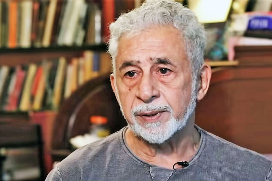 Naseeruddin Shah opens up about unresolved issues with late father