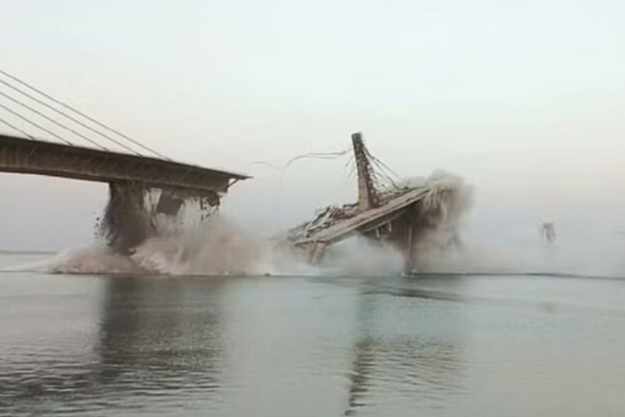 Image of Under Construction Bridge Collapse In Bihar 