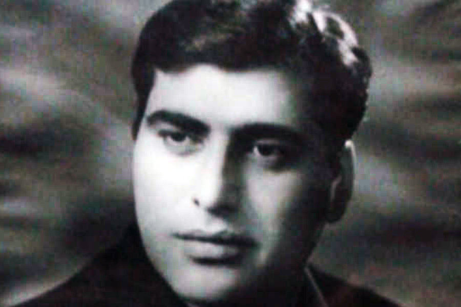 Bollywood actor Sunil Dutt brother did more than 20 films but could not be famous