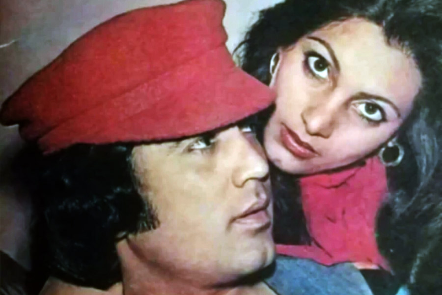 When Dimple Kapadia Opened Up On \\\'Farce\\\' Marriage With Rajesh Khanna