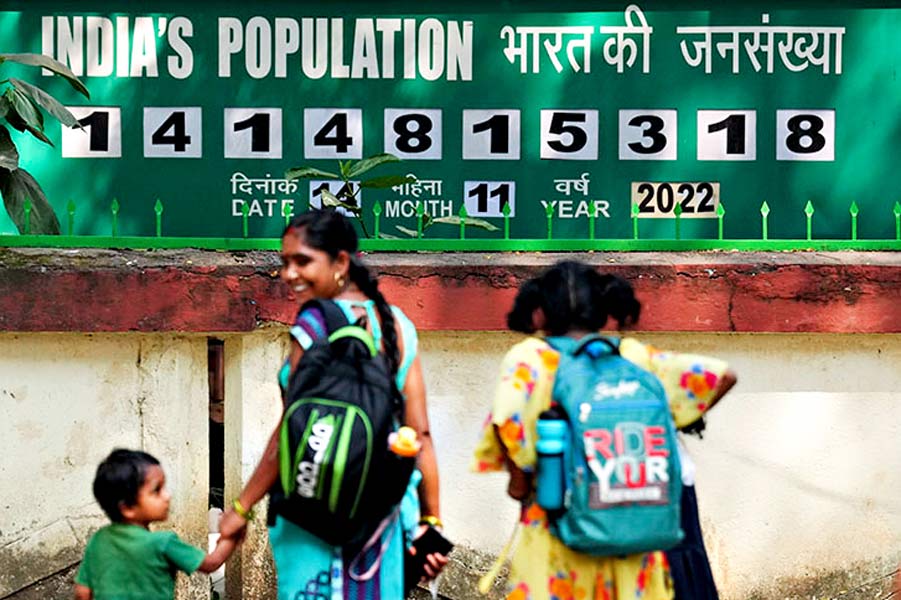 An image of the Population Clock