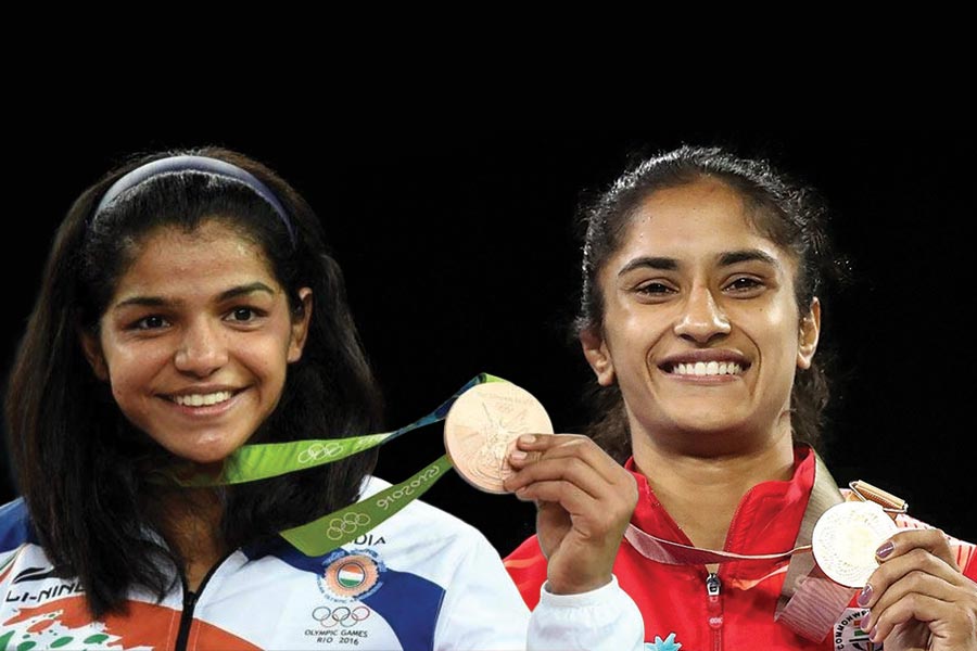 Sakshi Malik and Vinesh Phogat