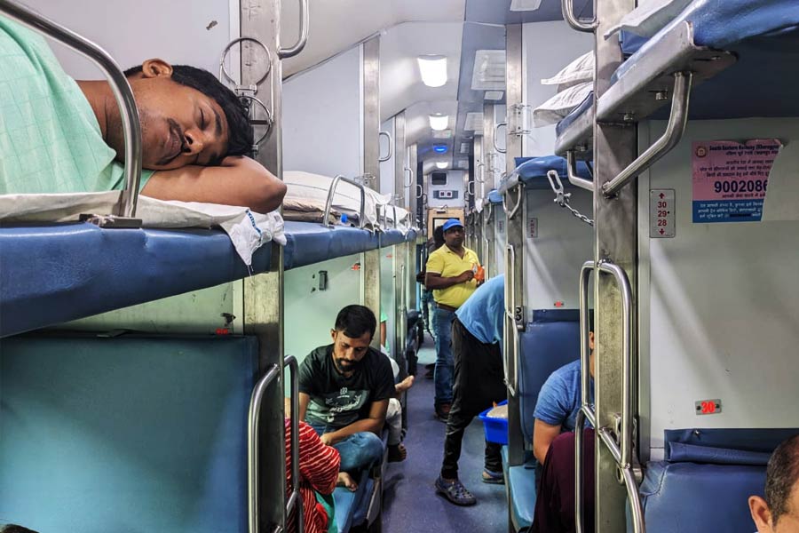 Coromondel Express after the deadly accident