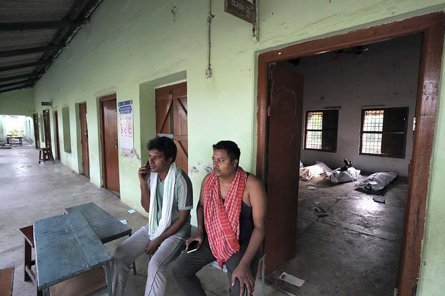 Odisha district administration broke Bahanaga High School, which earlier used as a morgue