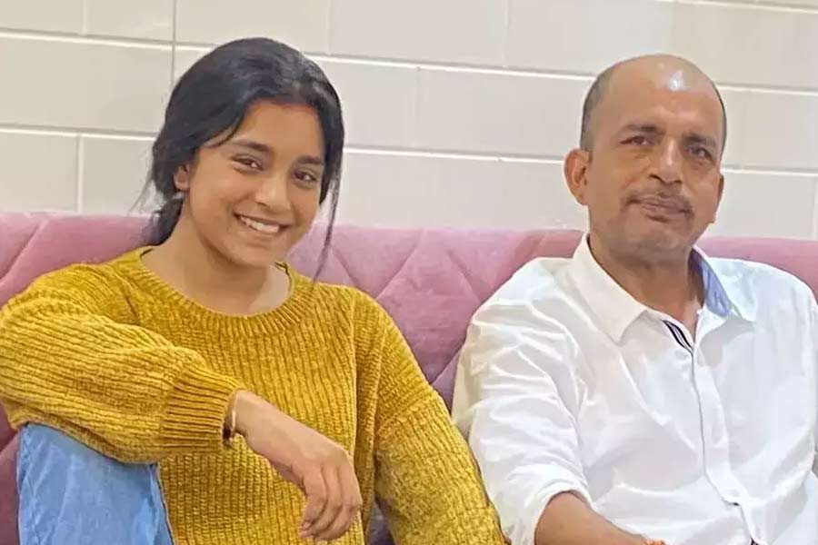 Bigg Boss Fame Sumbul Tauqeer\\\\\\\\\\\\\\\\\\\\\\\\\\\\\\\'s father get married again