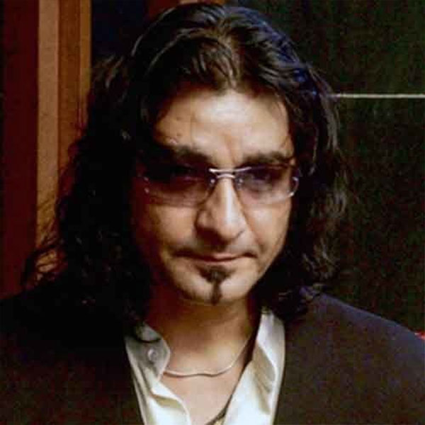 স্কুলের গণ্ডি পার করে নৈনিতালের একটি কলেজে ভর্তি হন নির্মল। নাটকের একটি দলের সঙ্গেও যুক্ত হন তিনি। বহু নাটকে অভিনয়ের পাশাপাশি পরিচালনার দায়িত্বও সামলাতে শুরু করেন নির্মল। স্নাতক স্তরের পড়াশোনা শেষ হলে নির্মলের পরিবার বার বার তাঁকে সরকারি দফতরে চাকরি করার জন্য অনুরোধ করতে থাকে।