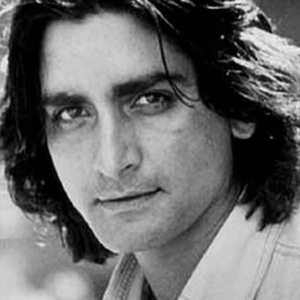 বিয়ের পর লখনউয়ে থাকতেন নির্মল। কাজের প্রস্তাব পেলে মাঝেমধ্যে মুম্বইয়ে যেতেন তিনি। ২০১০ সালে ‘লাহোর’ ছবিতে শেষ অভিনয় করতে দেখা যায় তাঁকে। এর পরই মানসিক অবসাদ এবং অতিরিক্ত মদ্যপান তাঁর মৃত্যু ডেকে আনে।