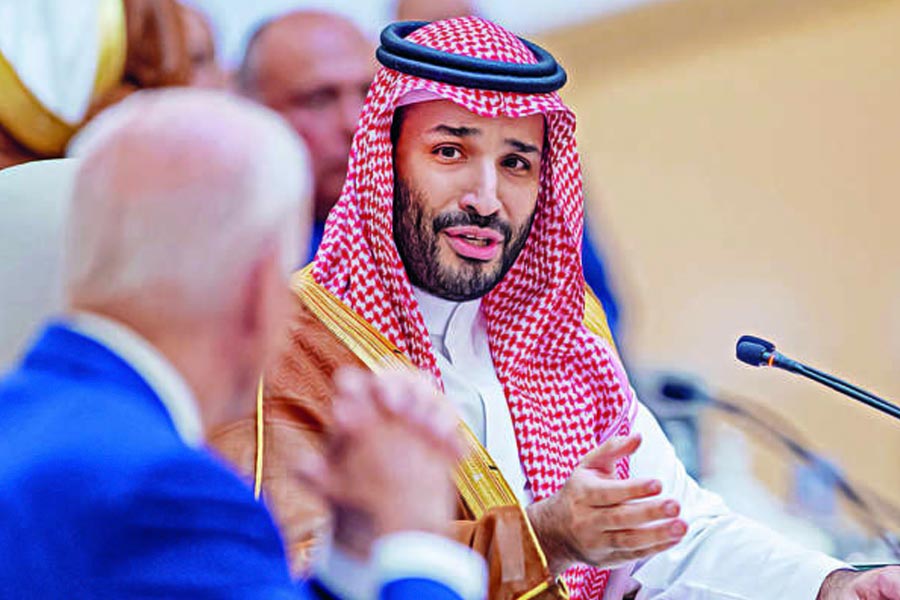 Saudi Arabia has threatened the US and has grown close bond with China.