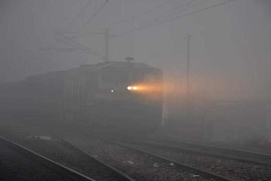 Image of Trian passing in foggy weather 