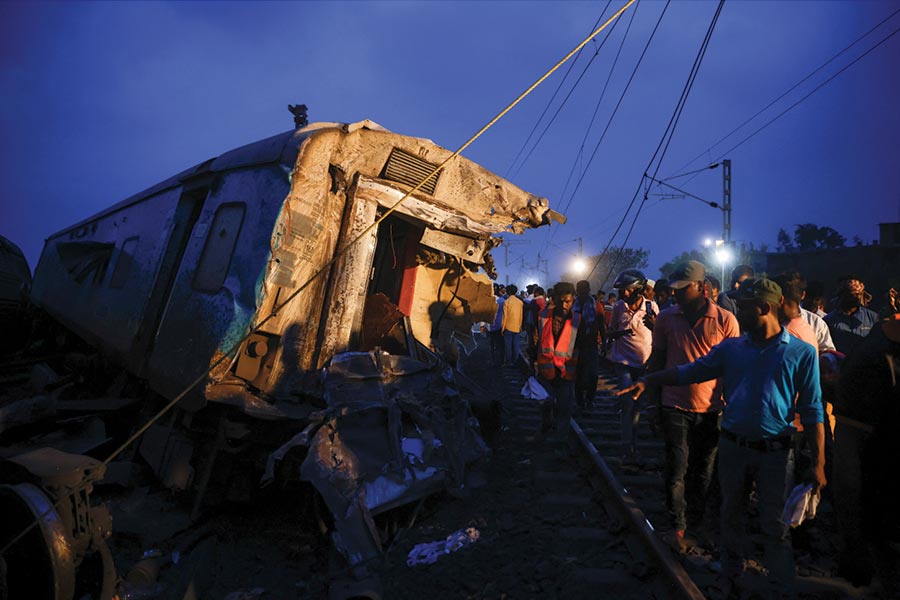 image of Coromandel Express accident