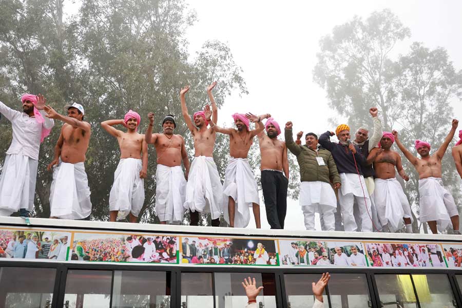 Protesting farmers in Haryana’s Kurukshetra block national highway to Delhi 