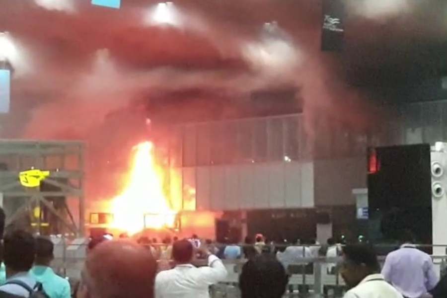 Fire catches at Kolkata Airport