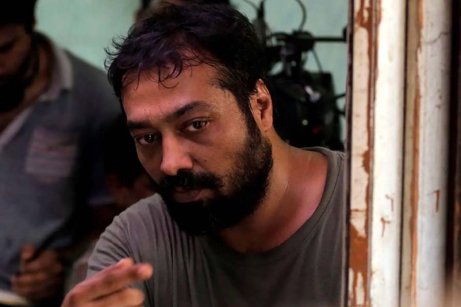 বলি পরিচালক অনুরাগ কাশ্যপের একটি ছবিও সেন্সর বোর্ডের তরফে প্রেক্ষাগৃহে মুক্তির অনুমতি পায়নি। ২০০৩ সালে জার্মানির হামবার্গের চলচ্চিত্র উৎসবে প্রথম দেখানো হয় ‘পাঁচ’ ছবিটি।