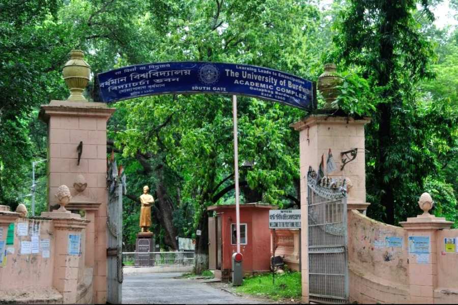 চার বছরের সাম্মানিক স্তরে ভর্তির নিয়মাবলি প্রকাশ করল বর্ধমান বিশ্ববিদ্যালয়