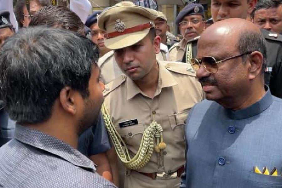 photo of C V Ananda Bose