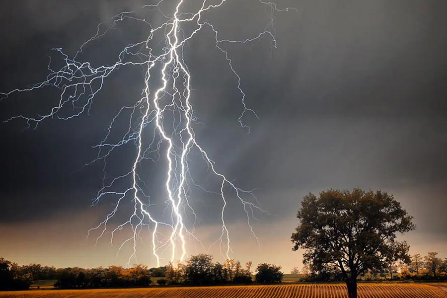 Three died by lightning at Hooghly