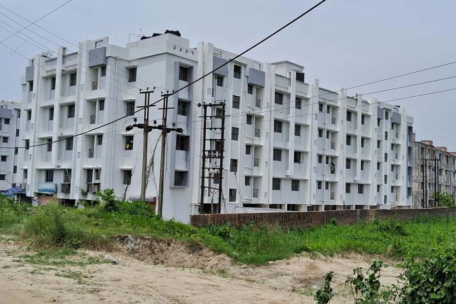 An image of the residential building 