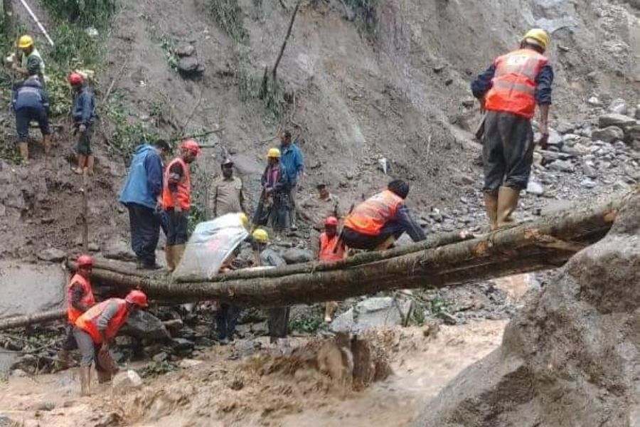 Tourists suck in Sikkim after landslide due to heavy rain