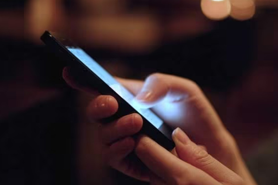 কিন্তু ছবি মুক্তির আগেই ‘গদর’-এর দ্বিতীয় পর্ব নিয়ে গোপন তথ্য ফাঁস করা হয়েছে। ছবির প্রথম ঝলক প্রকাশের পর তার ‘মূল চিত্রনাট্য’ সমাজমাধ্যমে ফাঁস করে দিয়েছেন কয়েক জন নেটব্যবহারকারী।