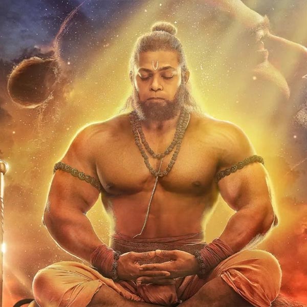 ‘আদিপুরুষ’ ছবিতে লঙ্কাদহনের একটি দৃশ্যে হনুমানের সংলাপ, ‘‘তেল তেরে বাপ কা, আগ ভি তেরে বাপ কি। তো জ্বলেগি ভি তেরে বাপ কি।’’ এ ছাড়াও সংলাপ রচনার ক্ষেত্রে দুর্বলতার ছায়া ধরা পড়েছে প্রতি পদে পদে।