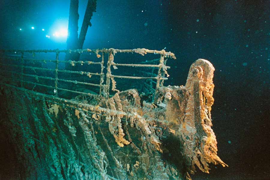 Missing Titanic submersible