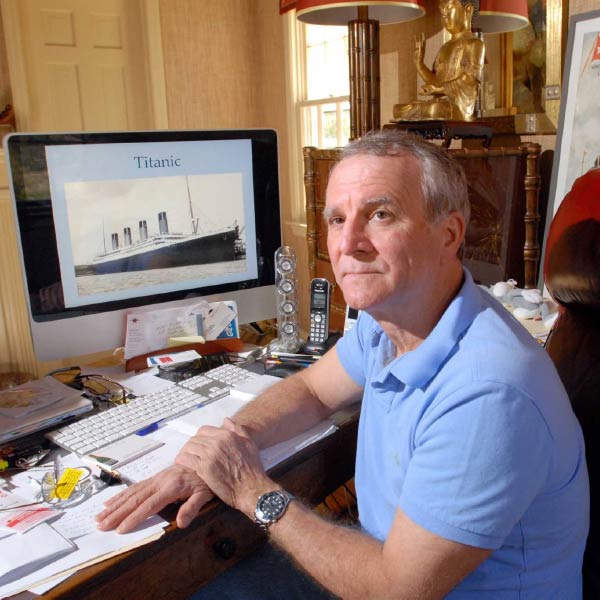 Missing Titanic submersible in Titanic Expedition.