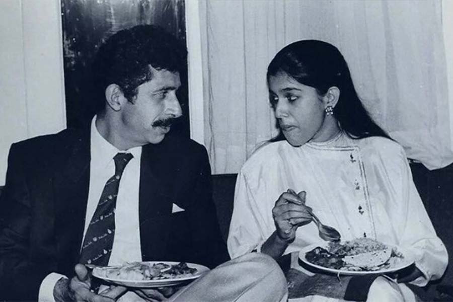 Bollywood actor Naseeruddin Shah reveals why did not Ratna Pathak's approve of marriage for seven years