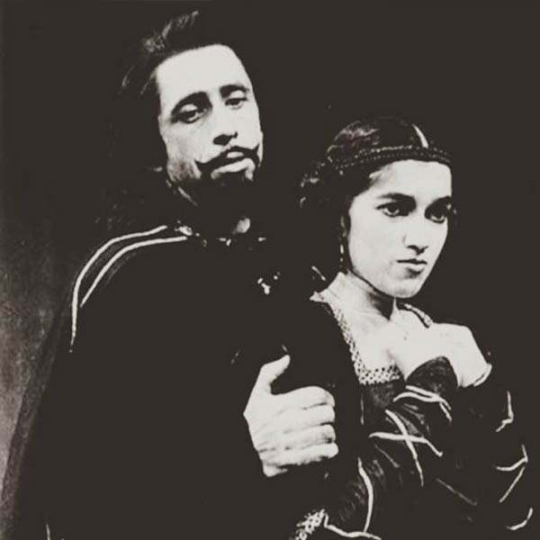 Bollywood actor Naseeruddin Shah reveals why did not Ratna Pathak's approve of marriage for seven years