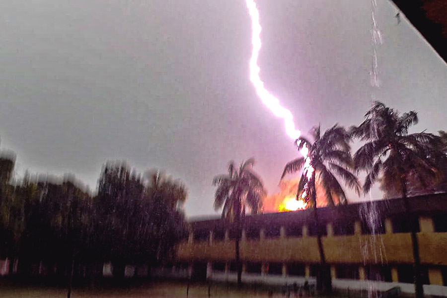 An image of lightning