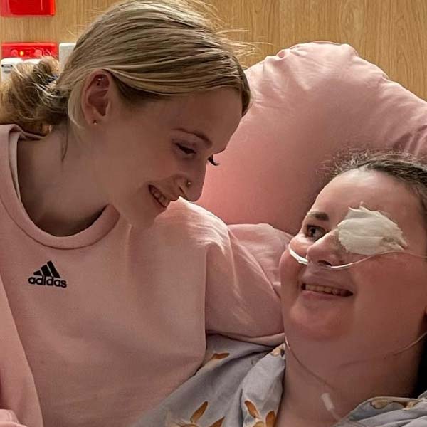 ব্যথা উপশমের জন্য লিলিকে অ্যাডিলেডের হাসপাতালে প্যালিয়েটিভ কেয়ারে রাখা হয়েছিল। তবে তাতে অবস্থার বিশেষ হেরফের হয়নি। দিন দিন তাঁর শারীরিক অবস্থা বিগড়ে যাচ্ছিল।