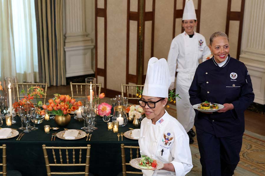 Image of food serving at White House.
