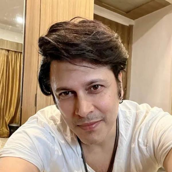 ২০২১ সালে আবার ছোট পর্দায় দেখা যায় সেজ়ানকে। ‘শক্তি- অস্তিত্ব কে এহসাস কি’ ধারাবাহিকে মুখ্যচরিত্রে অভিনয়ের মাধ্যমে আবার ফিরে আসেন তিনি।