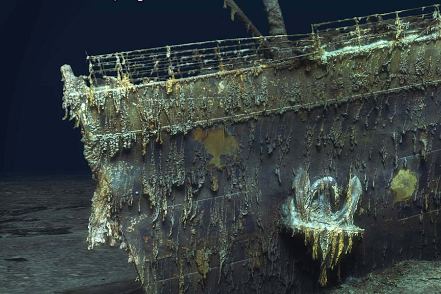 ক্যামেরন আরও  যোগ করেন, ‘‘ওখানে গিয়ে বিপদে পড়লে কেউ বাঁচাতে আসবে না। কোনও পুলিশ বা স্বেচ্ছাসেবী সংস্থাকে ফোন করে আপনি যে ডেকে পাঠাবেন, সেই উপায় নেই।’’