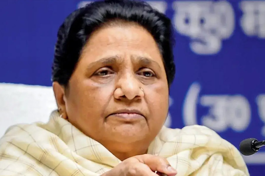 BSP leader Mayawati not to attend opposition meet in Patna, targets Congress