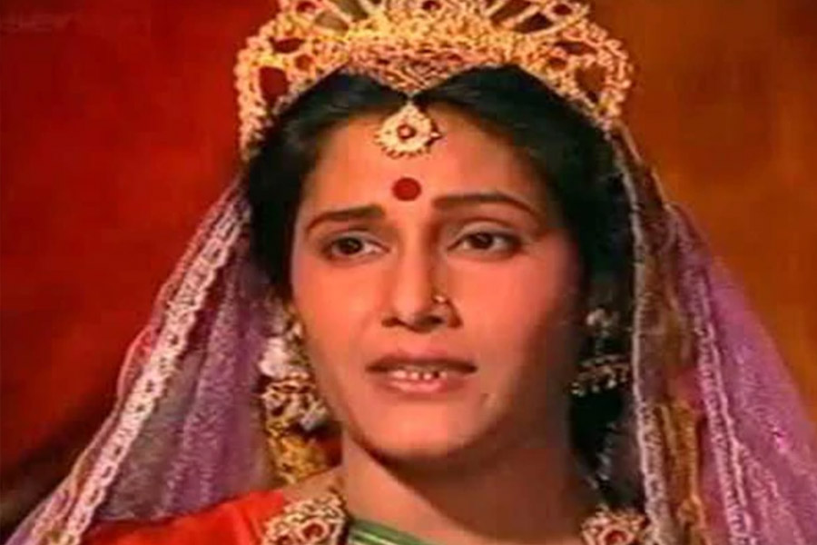 Ramanand Sagar's Ramayan cast then and now, what is the star cast doing now