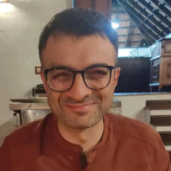 photo of Vivek Mashru