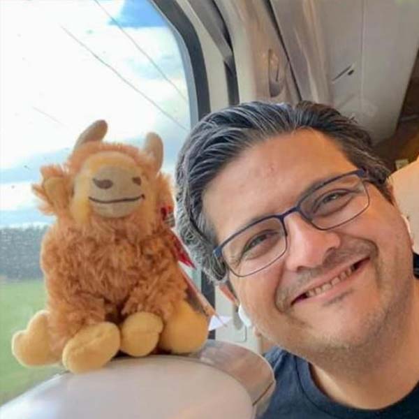 Meet Christine Dawood, wife of Pakistani tycoon Shahzada Dawood who died in Titanic expedition