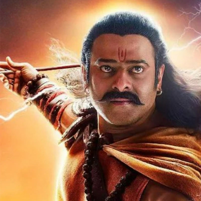 দুই পর্বে ভাগ করার চেয়ে প্রভাস ‘আদিপুরুষ’ ছবির দৈর্ঘ্য কমানোর অনুরোধ করেন ওমকে। কাঁটছা়ট করে এই ছবির দৈর্ঘ্য কমিয়েই মুক্তিলাভের কথা অভিনেতা জানান পরিচালককে।