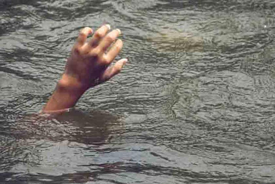 image of drowning