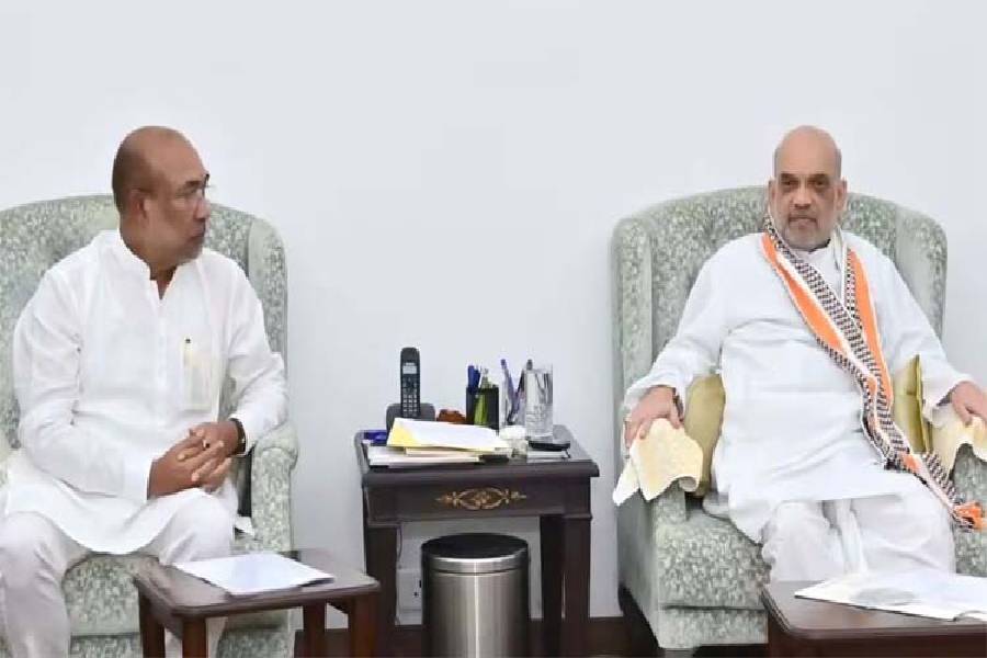Amit Shah meets N Biren Singh day after all party meet on Manipur 