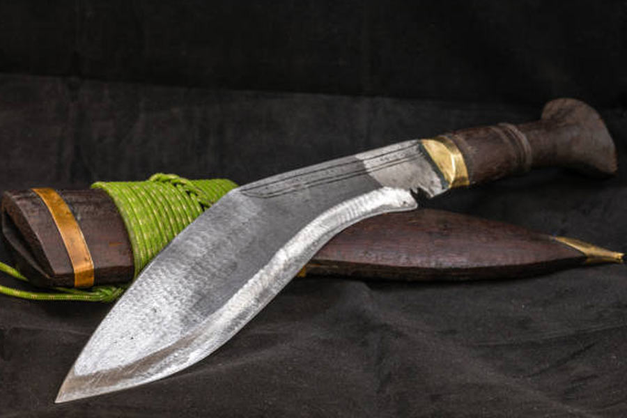 Who are Gurkhas the fearless Nepalese soldiers unofficially recruited in Russian Army.