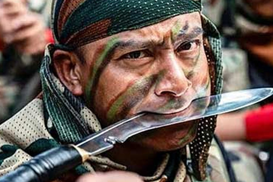 Who are Gurkhas the fearless Nepalese soldiers unofficially recruited in Russian Army.