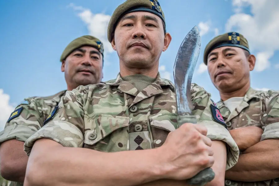 Who are Gurkhas the fearless Nepalese soldiers unofficially recruited in Russian Army.