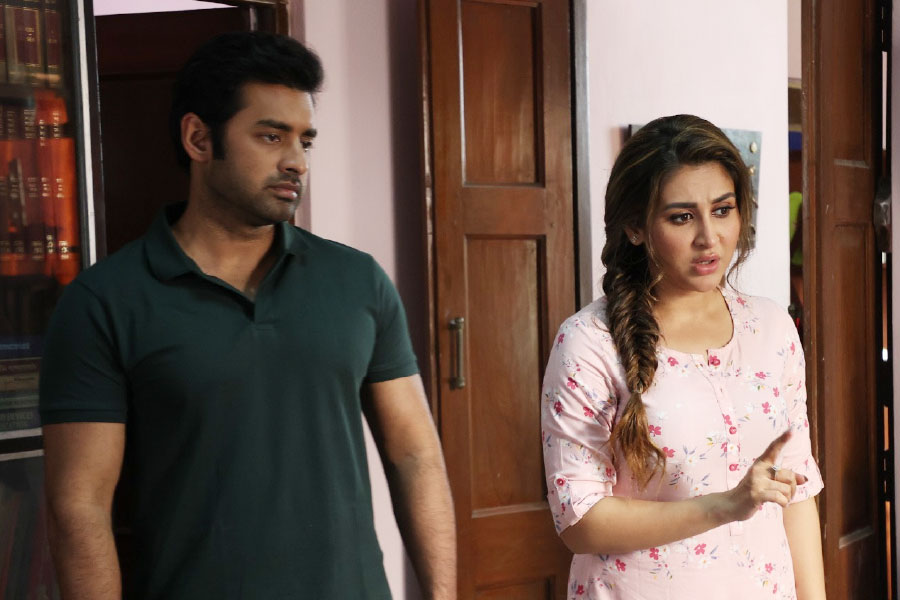 Bengali movie Love Marriage starring Ankush and Oindrila Sen completes 75 days in theatres 
