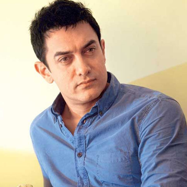 কানাঘুষো শোনা যায়, ‘অন্দাজ অপনা অপনা’ ছবিতে সলমনের সঙ্গে শুটিংয়ের পর আমির নাকি প্রতিজ্ঞা করেছিলেন যে তিনি কখনও সলমনের সঙ্গে সহ-অভিনেতা হিসাবে অভিনয় করবেন না।