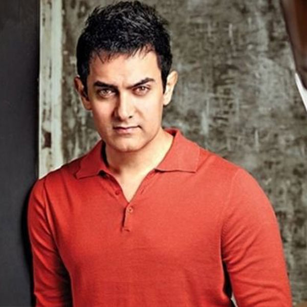 বলিপাড়ার অন্দরমহল সূত্রে খবর, ‘জি লে জ়রা’ ছবির কাজ নিয়ে ব্যস্ত ফারহান। কিন্তু আমিরের সঙ্গে কাজ করবেন বলে ‘জি লে জ়রা’ ছবির কাজ পিছিয়ে দিয়েছেন ফারহান। 