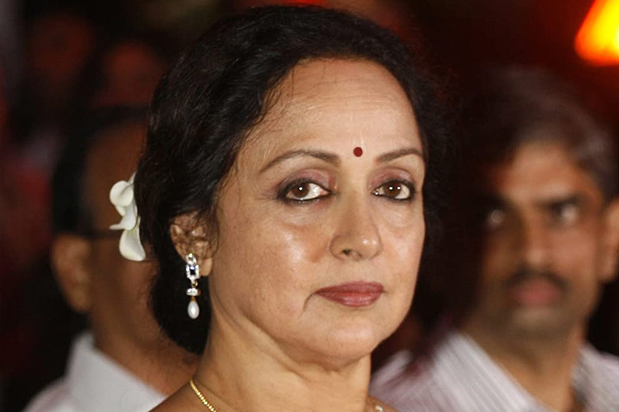 Hema Malini revealed meeting Dharmendra’s first wife Prakash Kaur before wedding dgtl