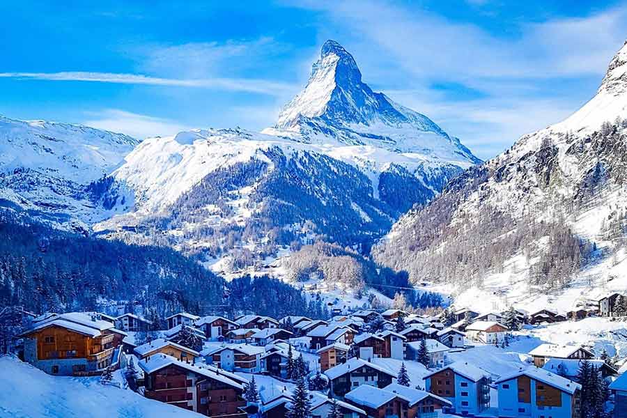 Number of Russian and Chinese spies is gaining power in Switzerland, says Swiss intelligence service