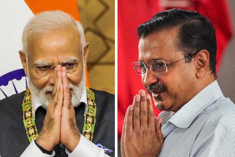 PM Modi and Delhi CM Kejriwal